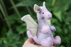 Baby Dragon, Light Purple / Yellow