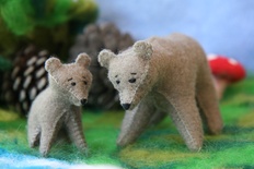 Mother and Baby Bear Set