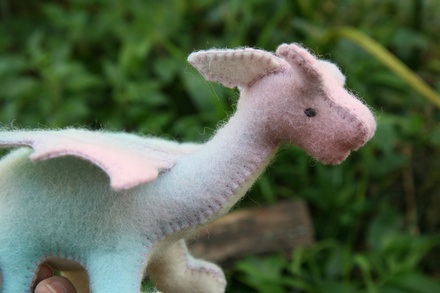 Taraleigh's Dragon, Pink & Aqua Blend