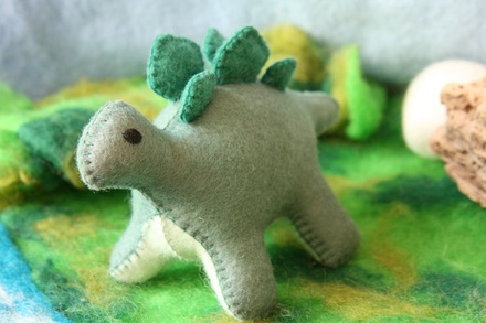 Stegosaurus, Green