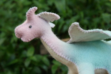 Taraleigh's Dragon, Pink & Aqua Blend
